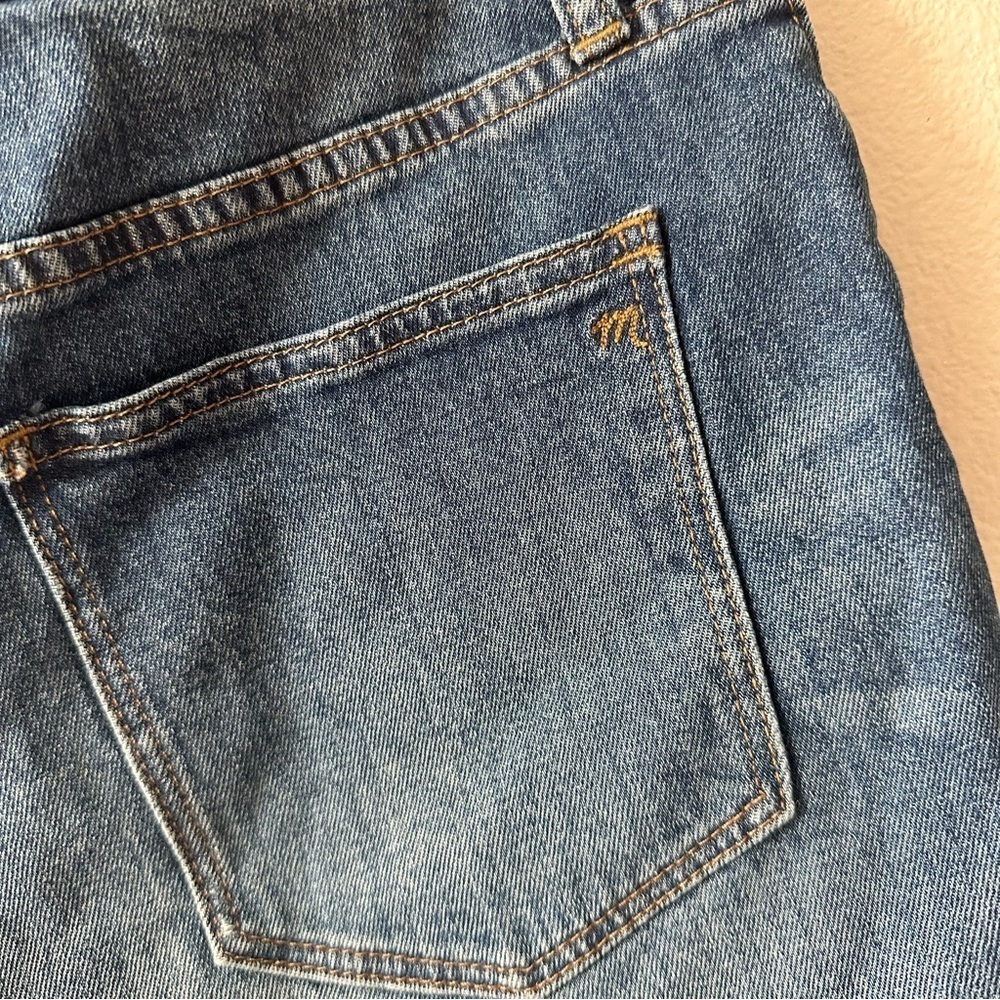 madewell high-rise denim cutoff shorts in glenoaks wash - Picture 7 of 12
